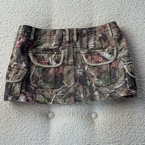 Danielle Guizio Camouflage Tactical Cargo Mini Skirt - Picture 5 of 5